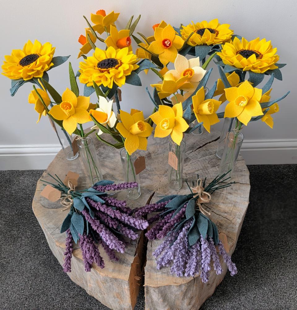 Helen's felt flowers