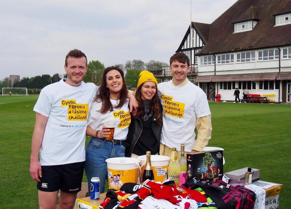 Friends fundraising together