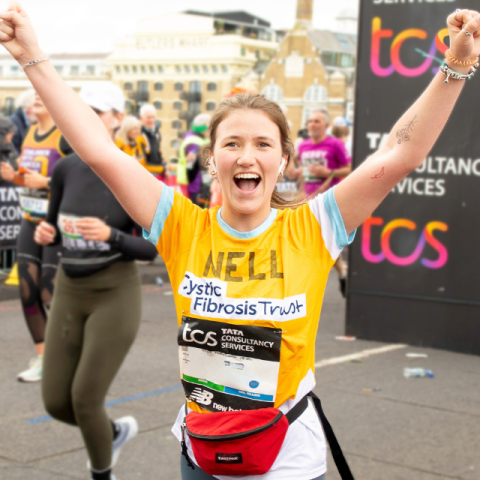 Nell, who has CF, running the London Marathon