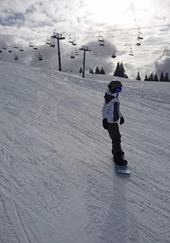 Poppy skiing