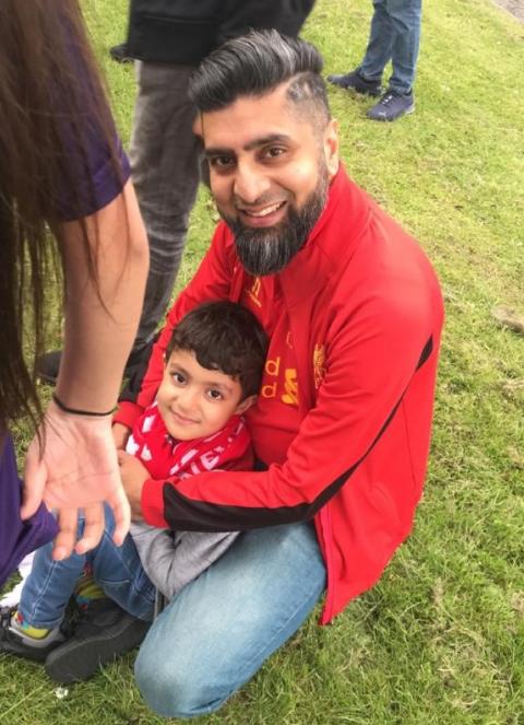 Gullfiaz with his son